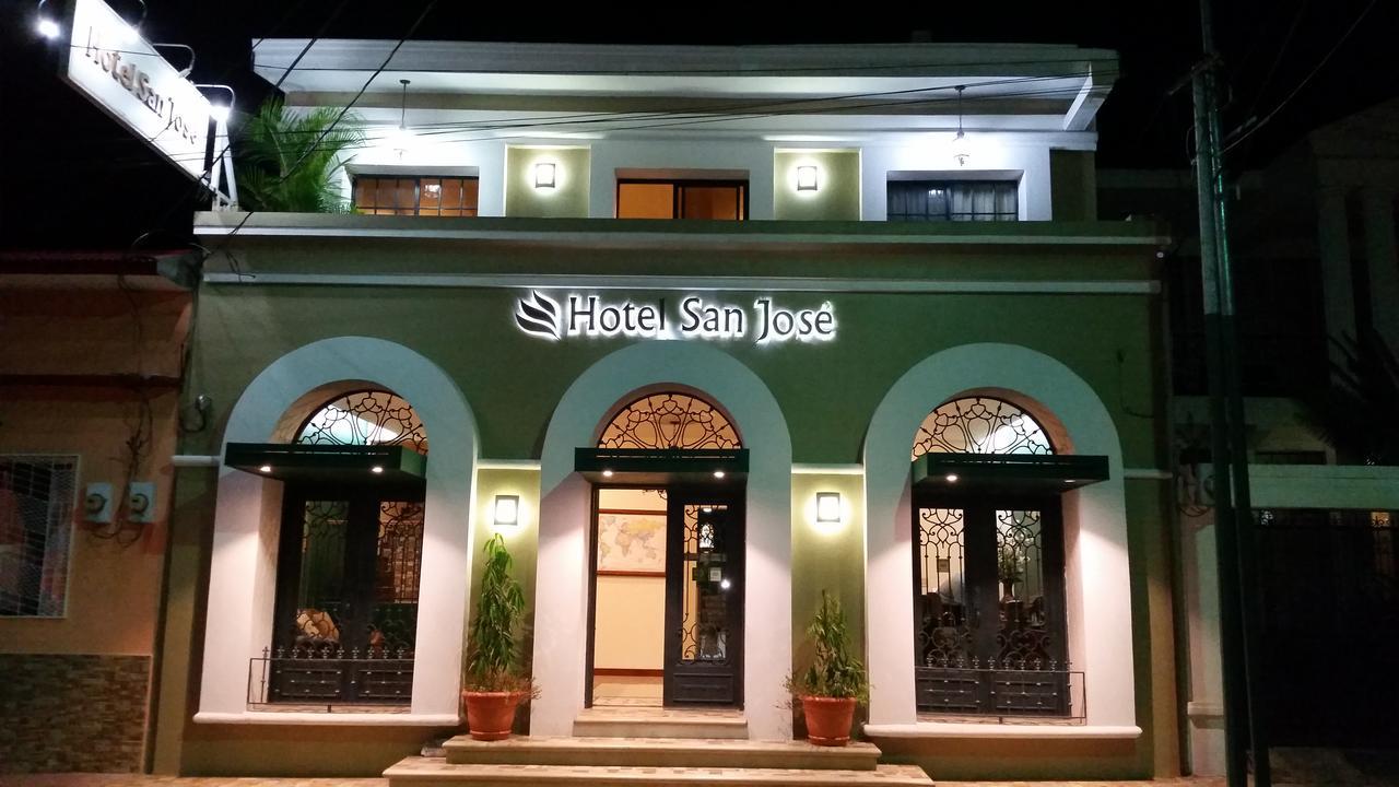 Hotel San Jose, Matagalpa. エクステリア 写真